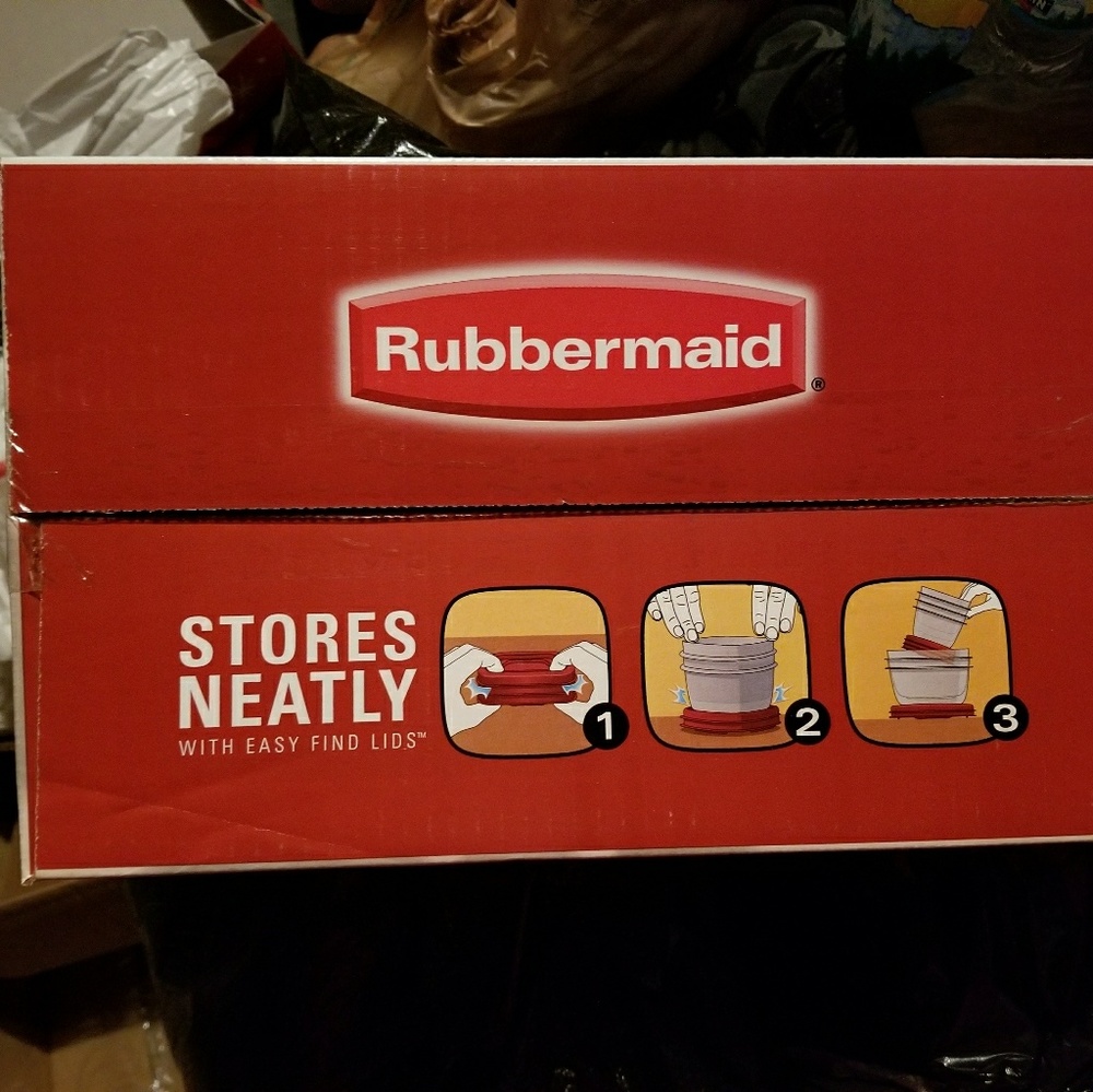 Easy find Rubbermaid Tupperware Brand new